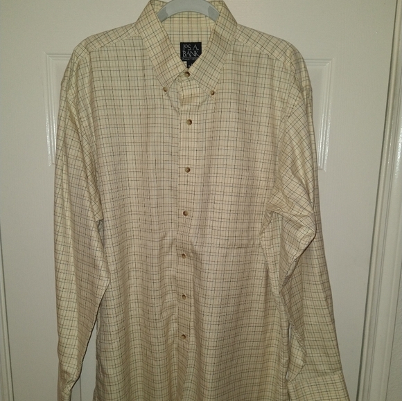 Jos. A. Bank Other - Jos A Bank Traveler's Collection Long Sleeve Button Down Shirt Men's sz Large.
